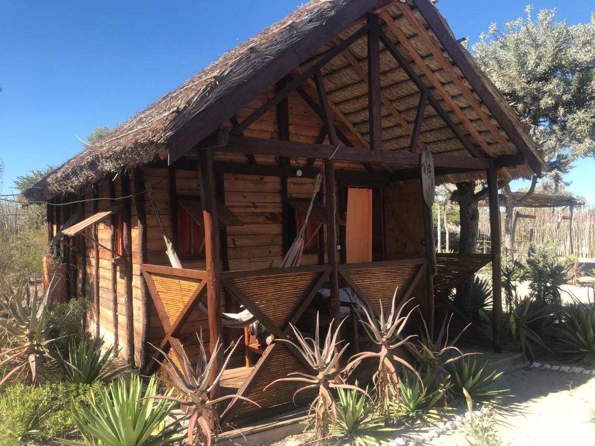 Mada Surf Ranch Hotell Anakao Exteriör bild